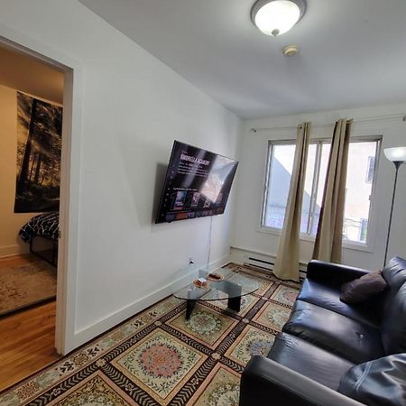 Small Condo In Montreal -Fast Wifi Exterior foto